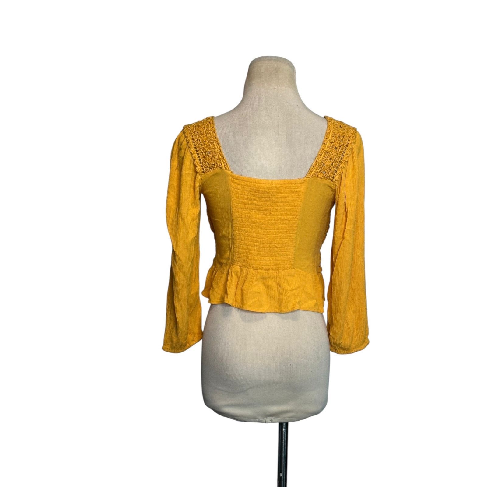 American Eagle Outfitters American Eagle mustard yellow crochet boho blouse size XS Size XS / US 0-2 / IT 36-38 - 11 Thumbnail