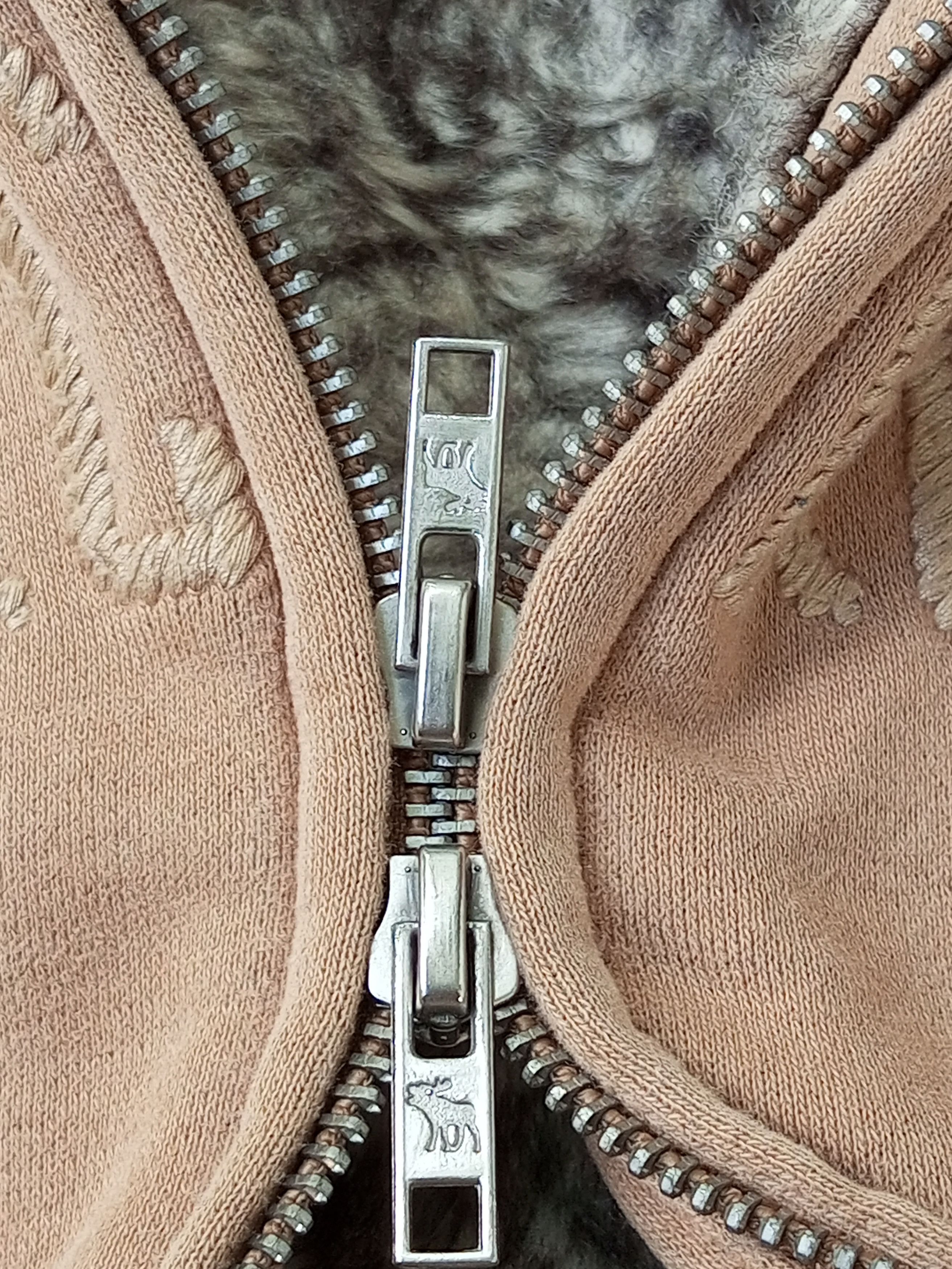 Abercrombie & Fitch Abercrombie & Fitch Fur Hood Zip Up Jacket Size US S / EU 44-46 / 1 - 6 Thumbnail