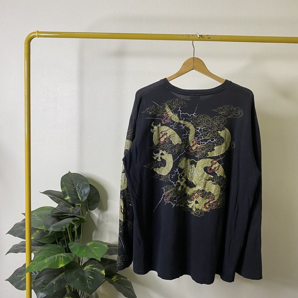 Japanese Brand CureAll Japanese Motive Karakuri Tamashii Ed Hardy Style LS Size US XL / EU 56 / 4 - 1 Thumbnail