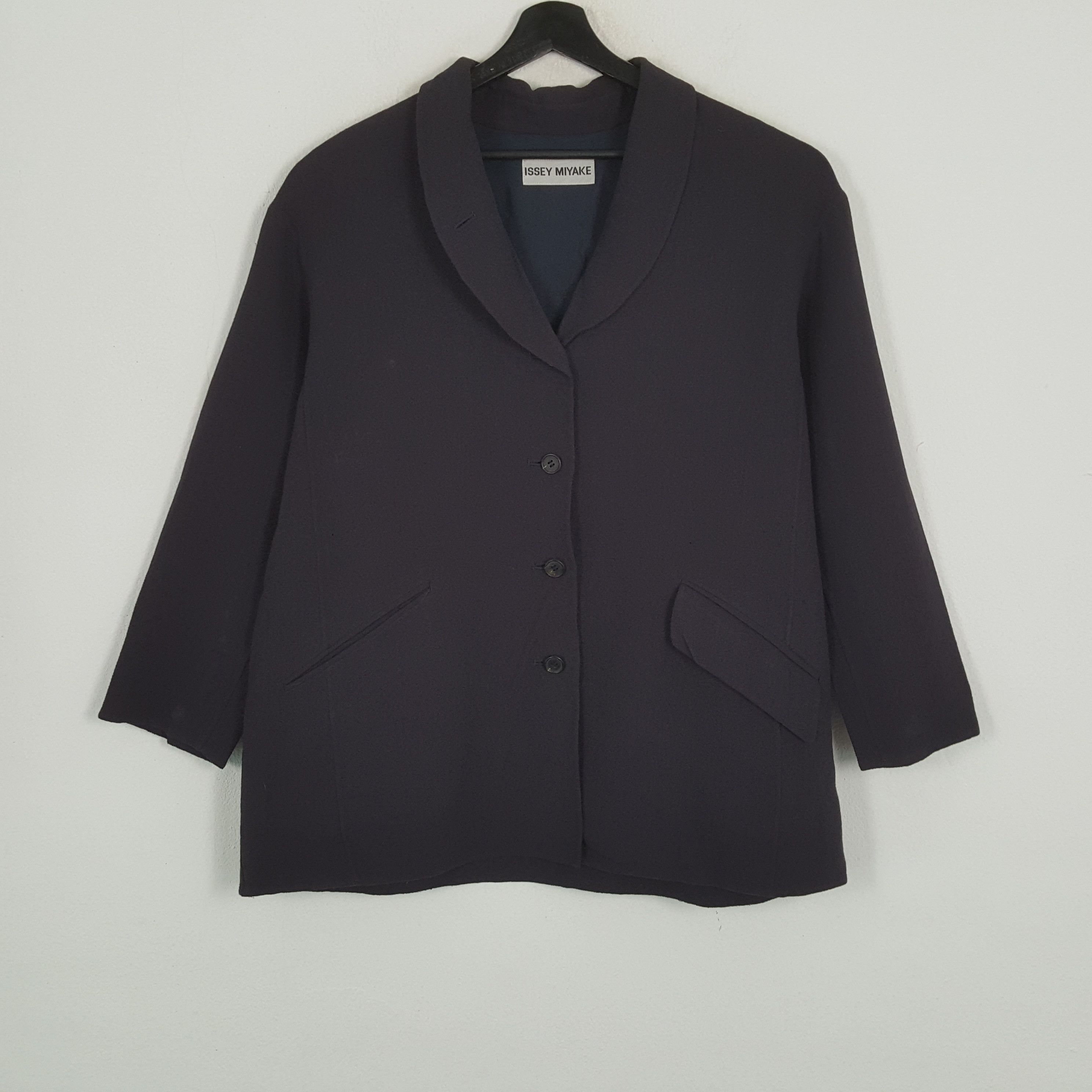 Issey Miyake × Japanese Brand × Vintage ISSEY MIYAKE Japanese Fashion Designer Brand Jacket Size US L / EU 52-54 / 3 - 1 Thumbnail