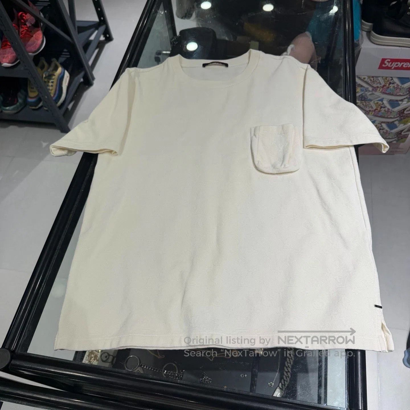 Louis Vuitton Louis Vuitton White All-Over Print Pocket Tee. Size US XL / EU 56 / 4 - 5 Thumbnail
