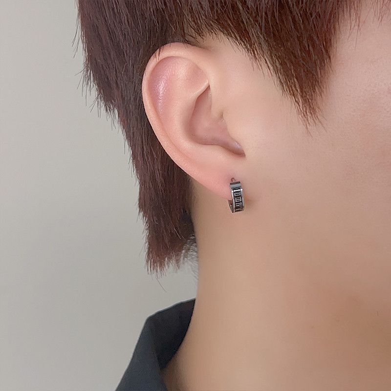 Jewelry × Sterling Silver One pairs New Design Earrings Gothic Punk Jewelry Spike Size ONE SIZE - 1 Thumbnail