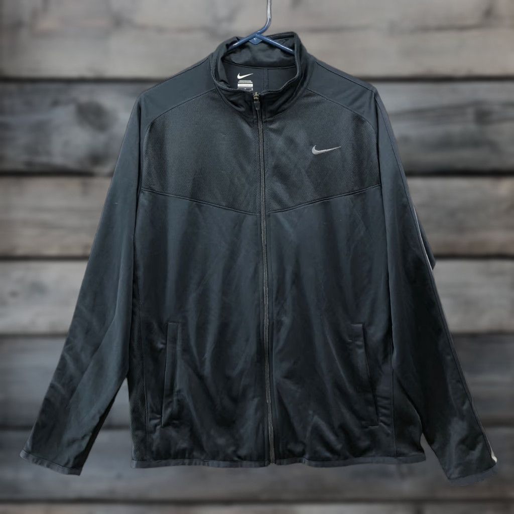 Nike Nike Track Jacket Shirt Mens L Navy Lightweight Full Zip Sweatshirt Dri-FIT Activewear Size US L / EU 52-54 / 3 - 1 Thumbnail