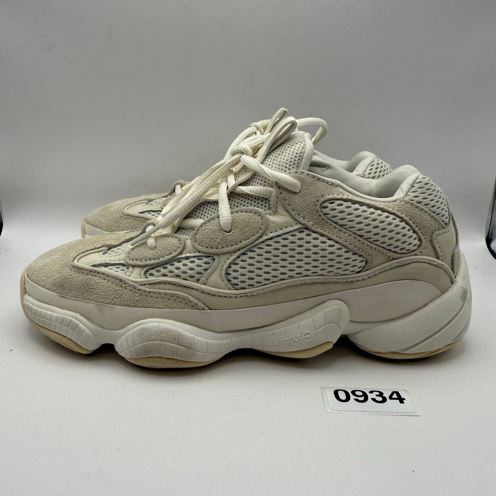 Adidas ADIDAS YEEZY 500 SIZE 7 BONE WHITE ID5114 Size US 7 / EU 40 - 7 Thumbnail