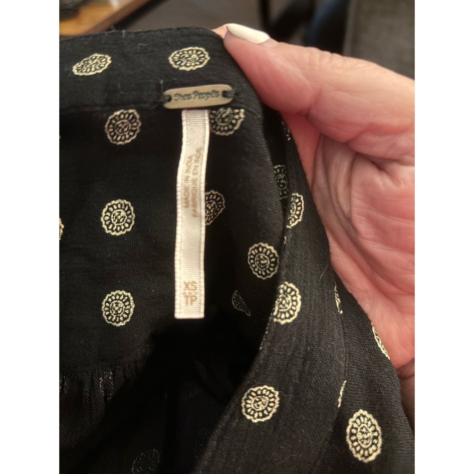 Free People Free People Black and White Print Blouse, Size XS Size XS / US 0-2 / IT 36-38 - 4 Thumbnail