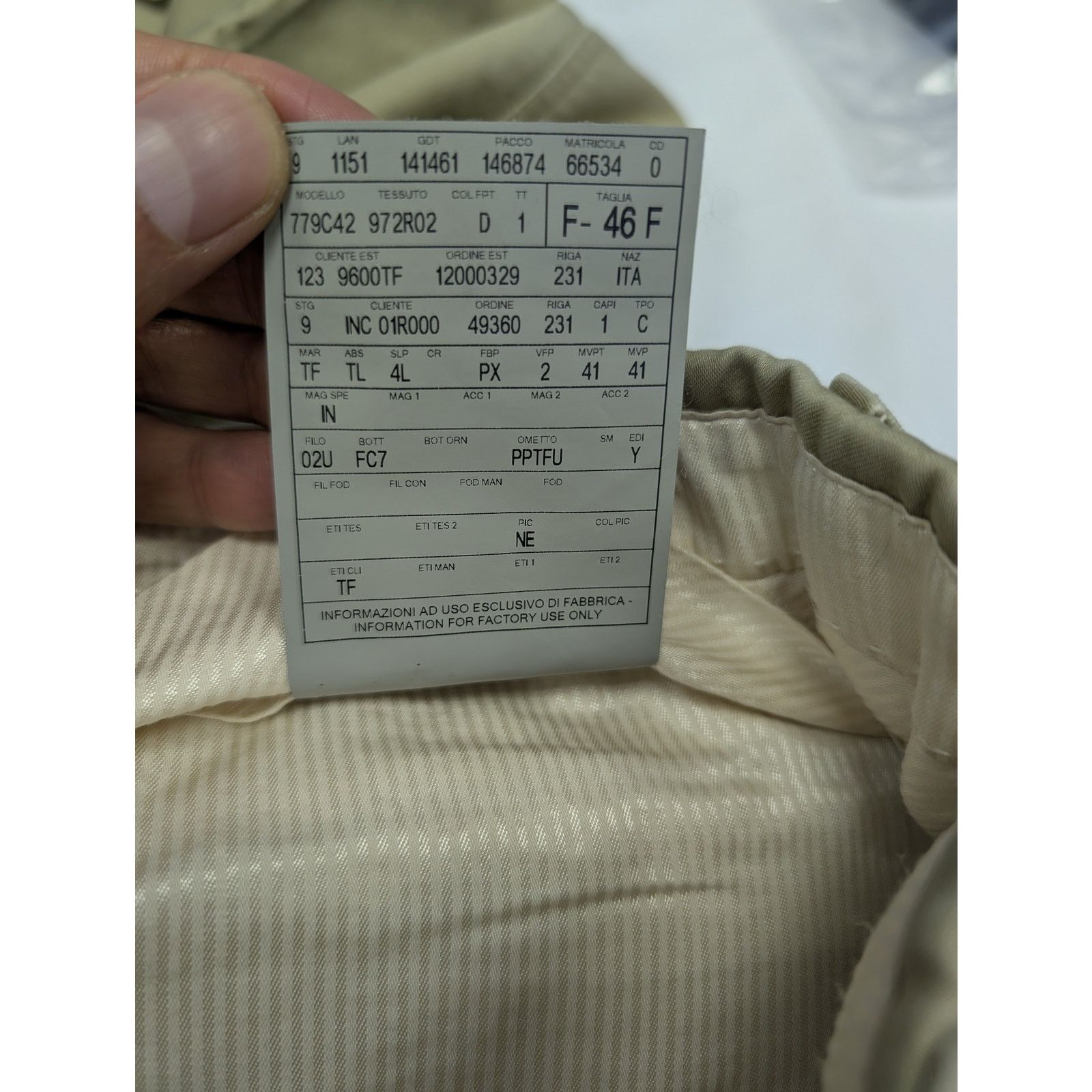 Tom Ford o1rshd1 Classic Pants in Beige Size US 30 / EU 46 - 16 Thumbnail