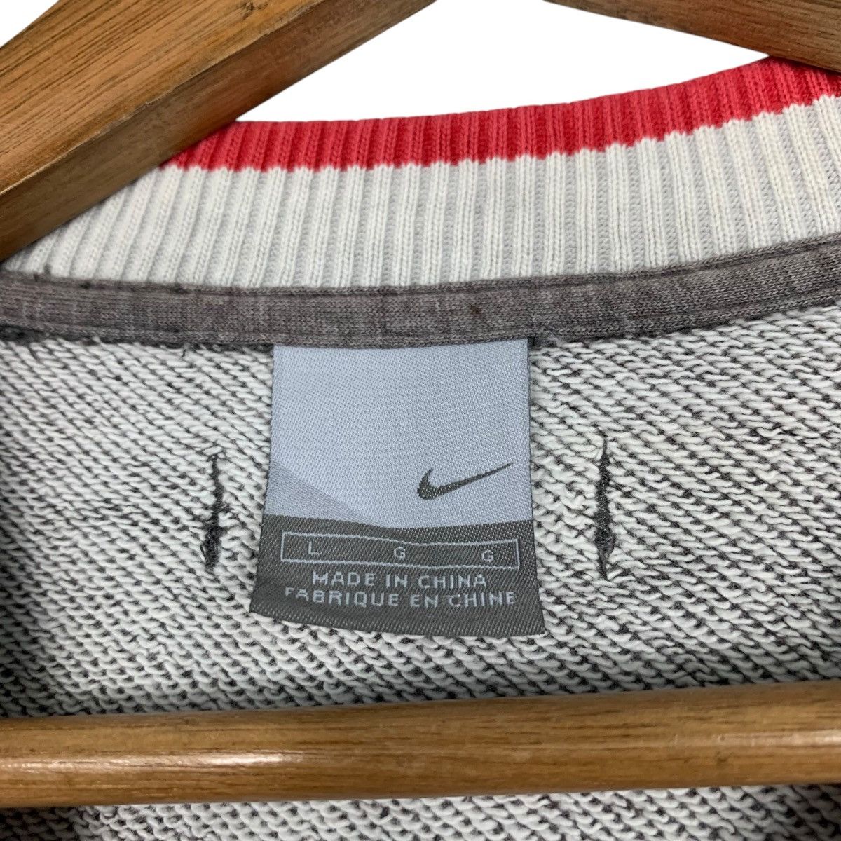 Nike NIKE Embroidery Small Logo Crewneck Sweatshirt #2199-C97 Size US L / EU 52-54 / 3 - 11 Thumbnail