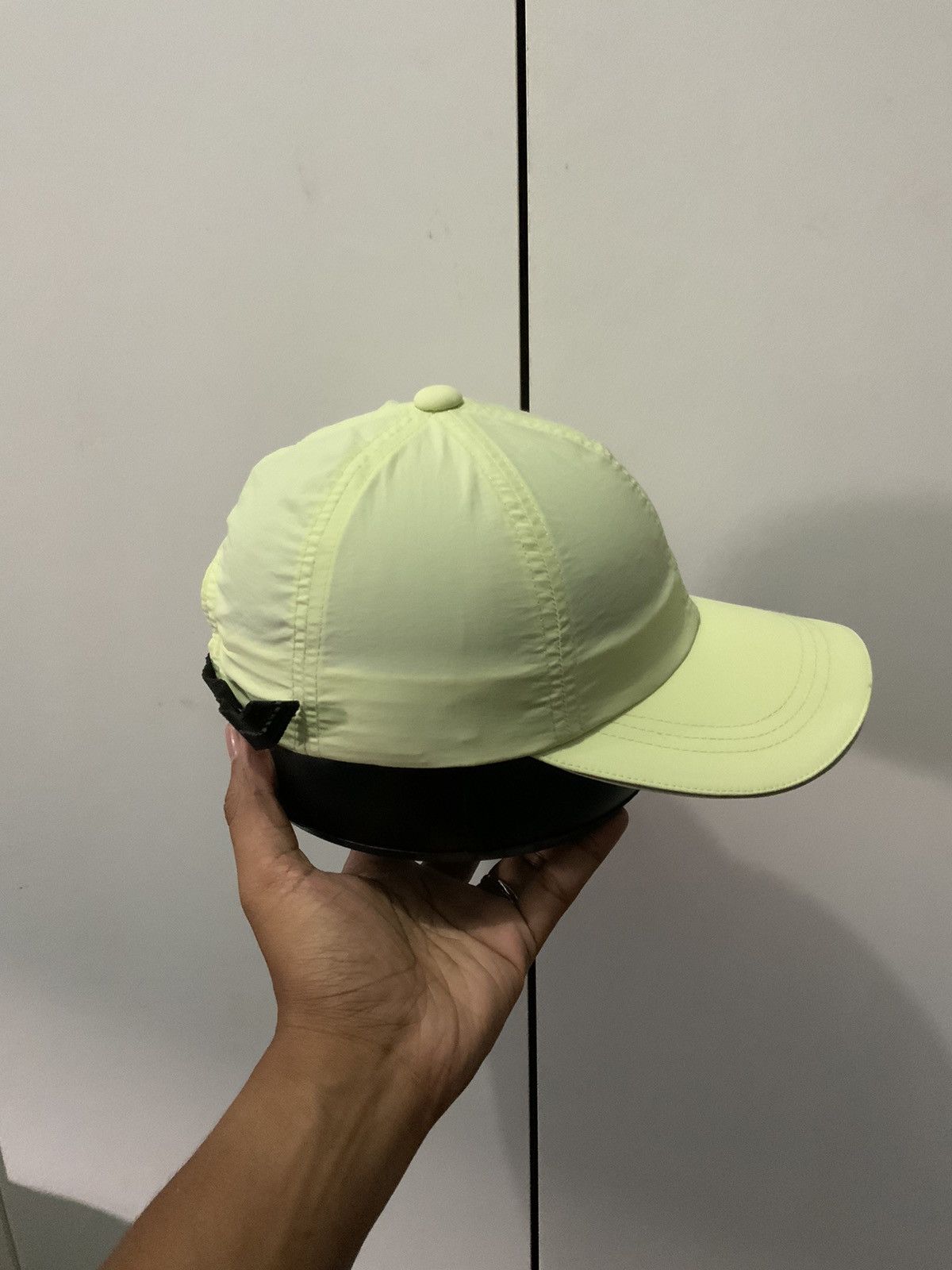 Uniqlo Uniqlo Streetwear Hat Size ONE SIZE - 4 Thumbnail