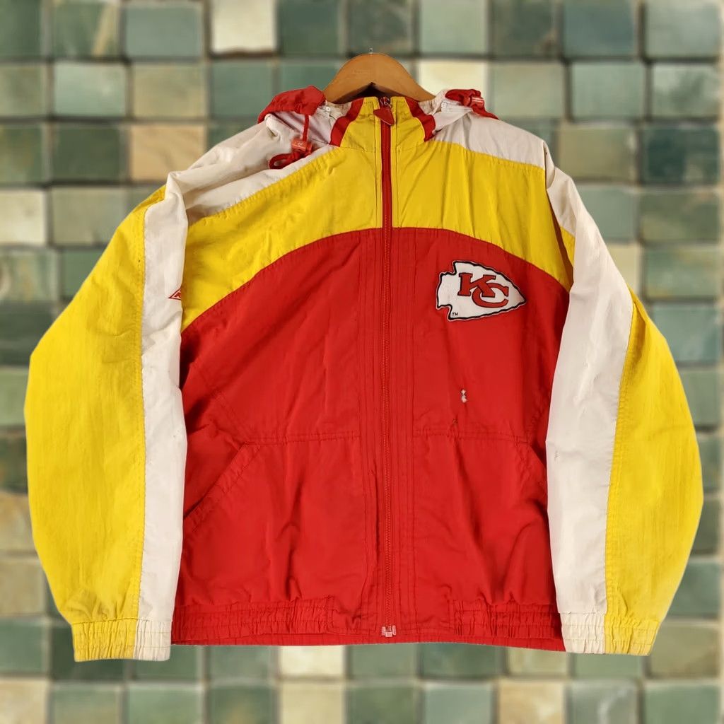 Vintage VINTAGE Apex One Jacket Kansas City Chiefs Windbreaker Red White Yellow Mens XL FLAWS Size US XL / EU 56 / 4 - 1 Thumbnail