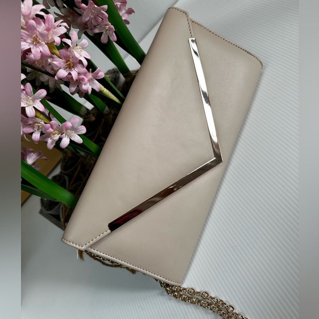 Aldo Aldo beige envelope clutch with gold chain Size ONE SIZE - 2 Thumbnail