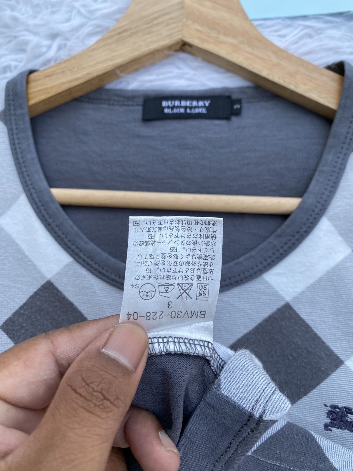 Burberry Rare Vintage Burberry Checkered Tshirt Size US M / EU 48-50 / 2 - 9 Thumbnail
