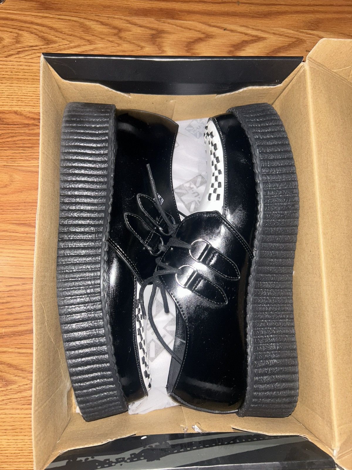 Classic Two-Tone Viva Mondo Creepers