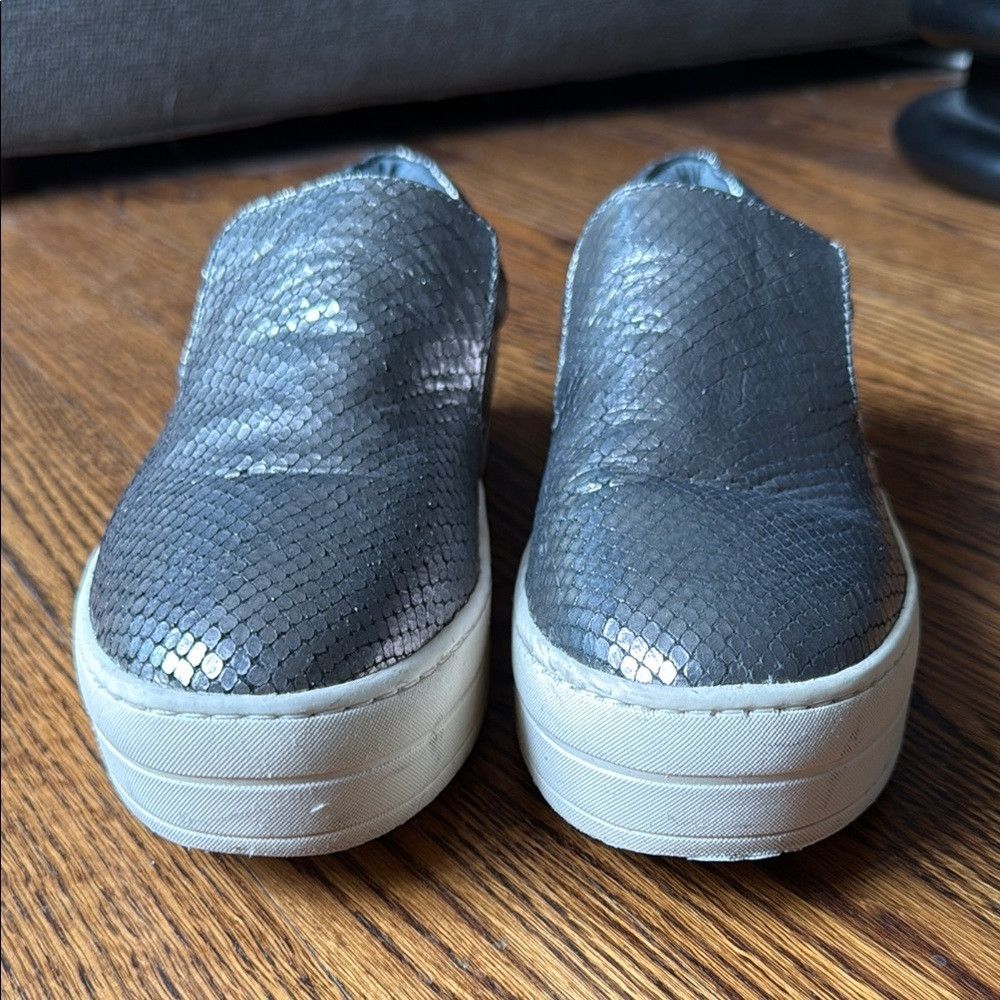 J/Slides J Slides Women’s 8.5 Metallic Slip-On Sneakers Size US 8.5 / IT 38.5 - 8 Thumbnail