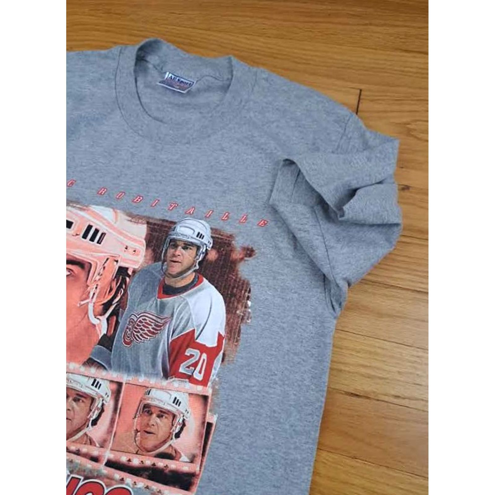 Red Wing Vintage Detroit Red Wings Shirt Luc Robitaille Single Stitch Med All Sport USA Size US M / EU 48-50 / 2 - 4 Thumbnail