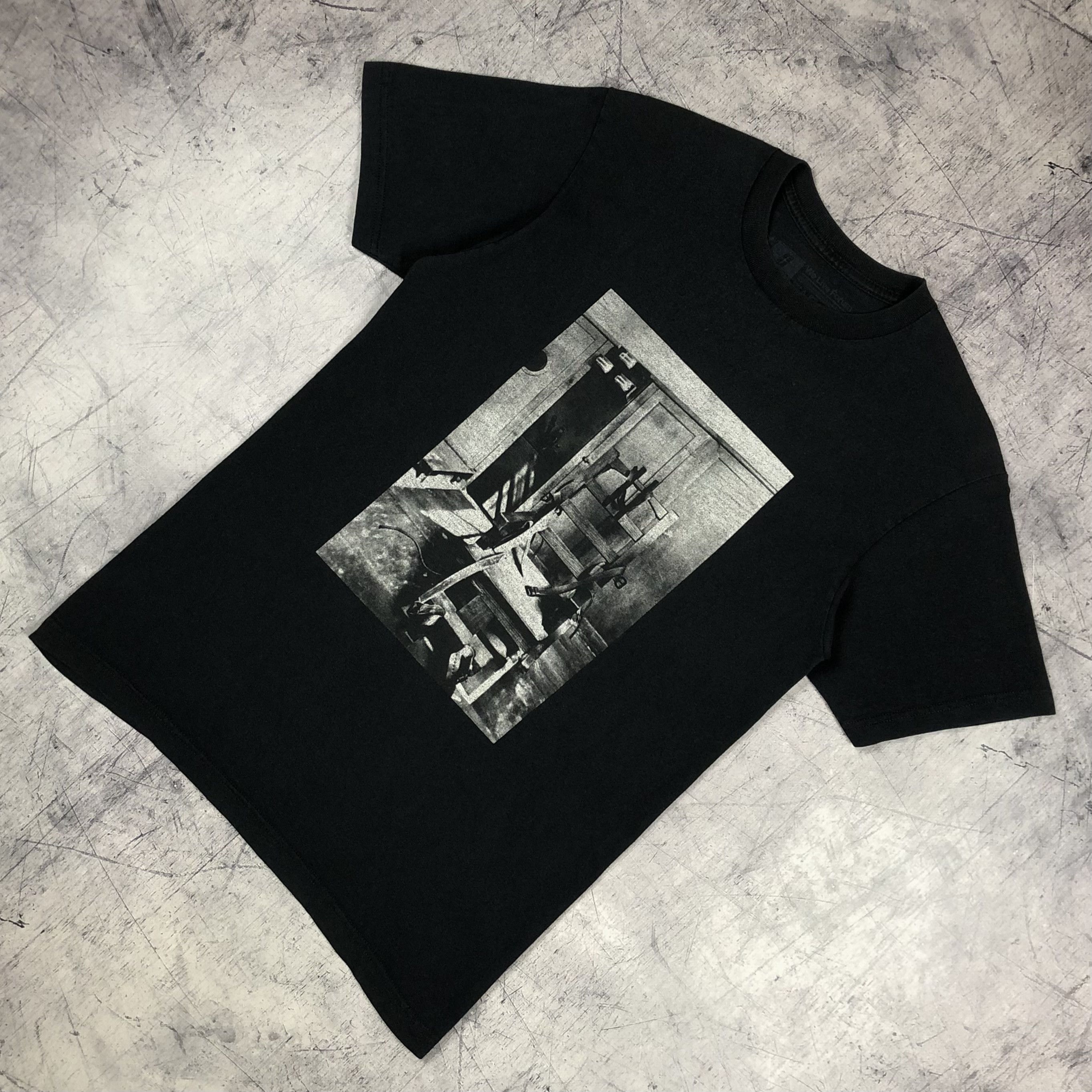 Vintage Electric Chair Torture Tee death row Size US S / EU 44-46 / 1 - 3 Thumbnail