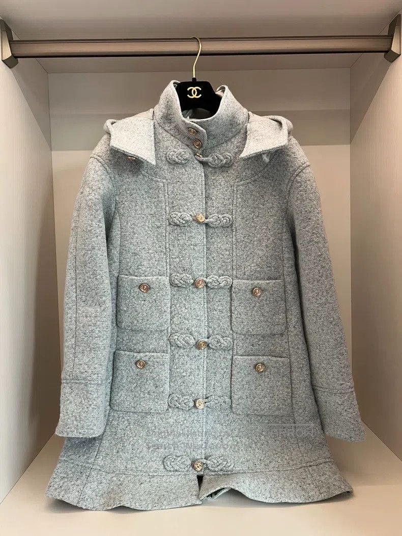 Chanel Chanel Chinese-style buckled grey hat coat Size XS / US 0-2 / IT 36-38 - 1 Thumbnail