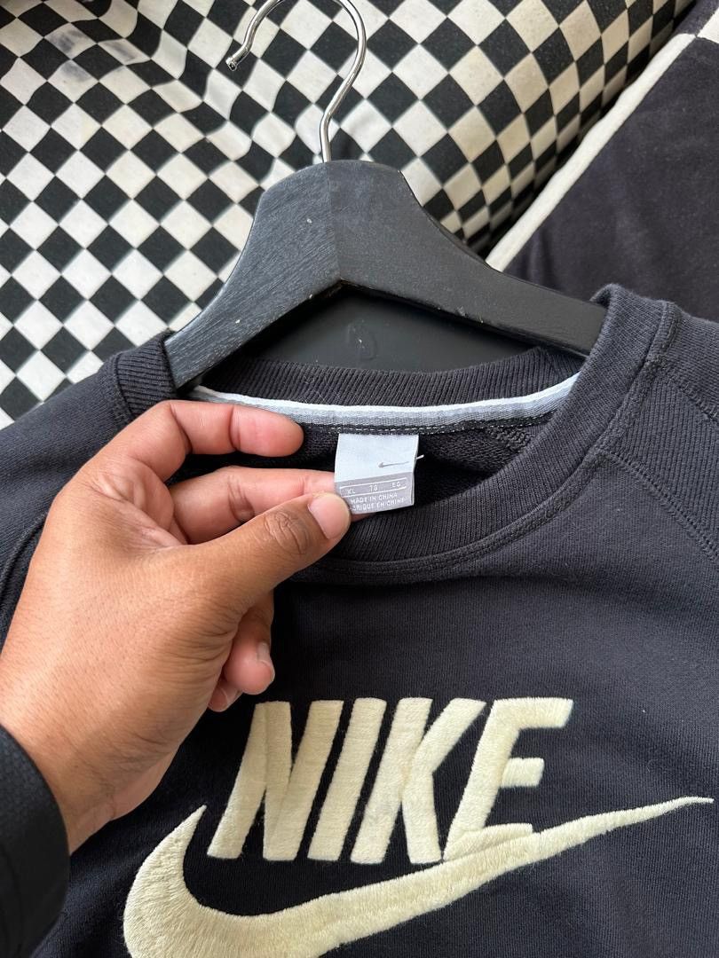 Vintage VINTAGE Y2K NIKE AIR EMBROIDERY SWEATSHIRT Size US L / EU 52-54 / 3 - 2 Thumbnail