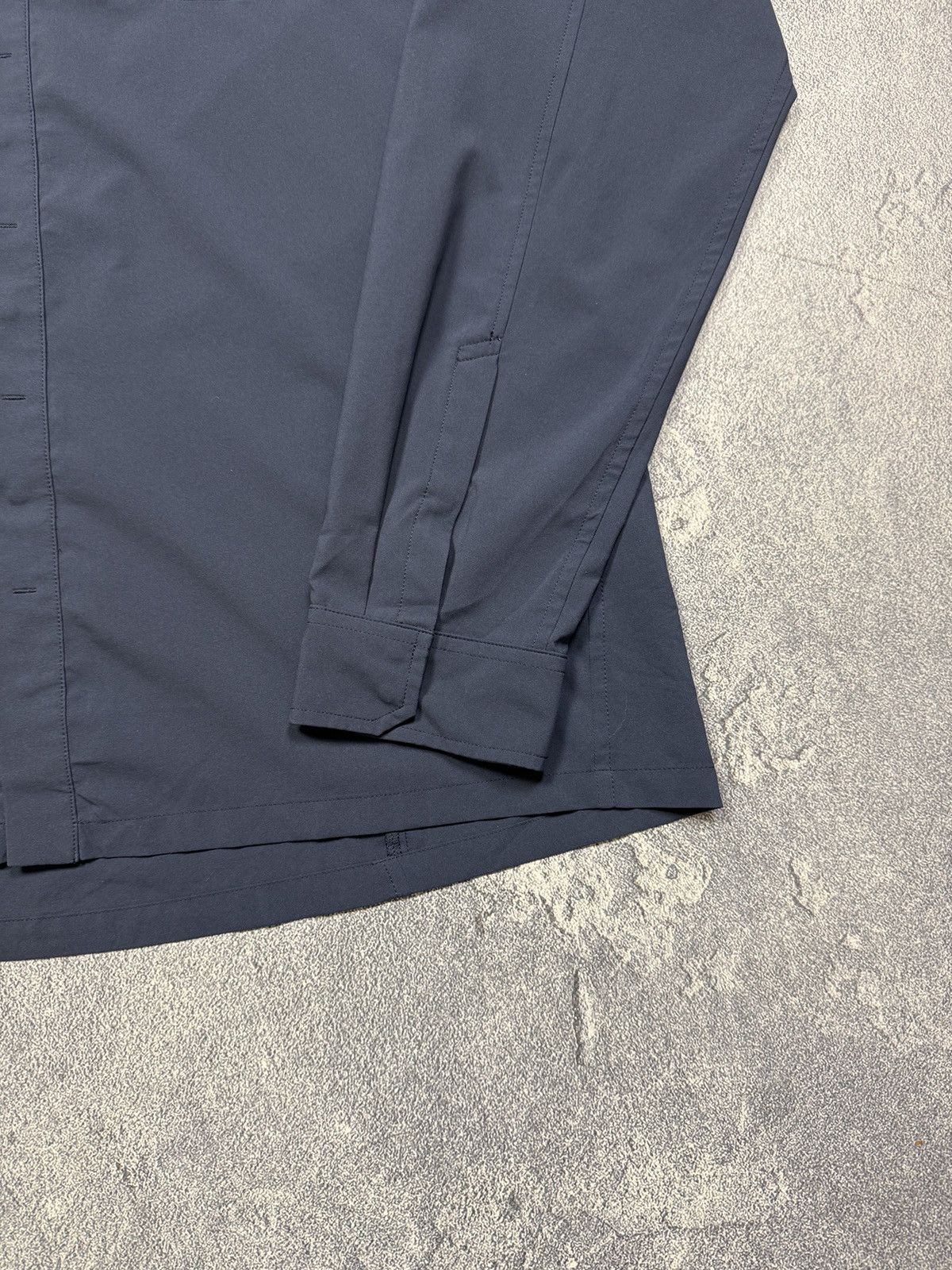 Arc'teryx Vintage Arcteryx overshirt Size US XL / EU 56 / 4 - 4 Thumbnail
