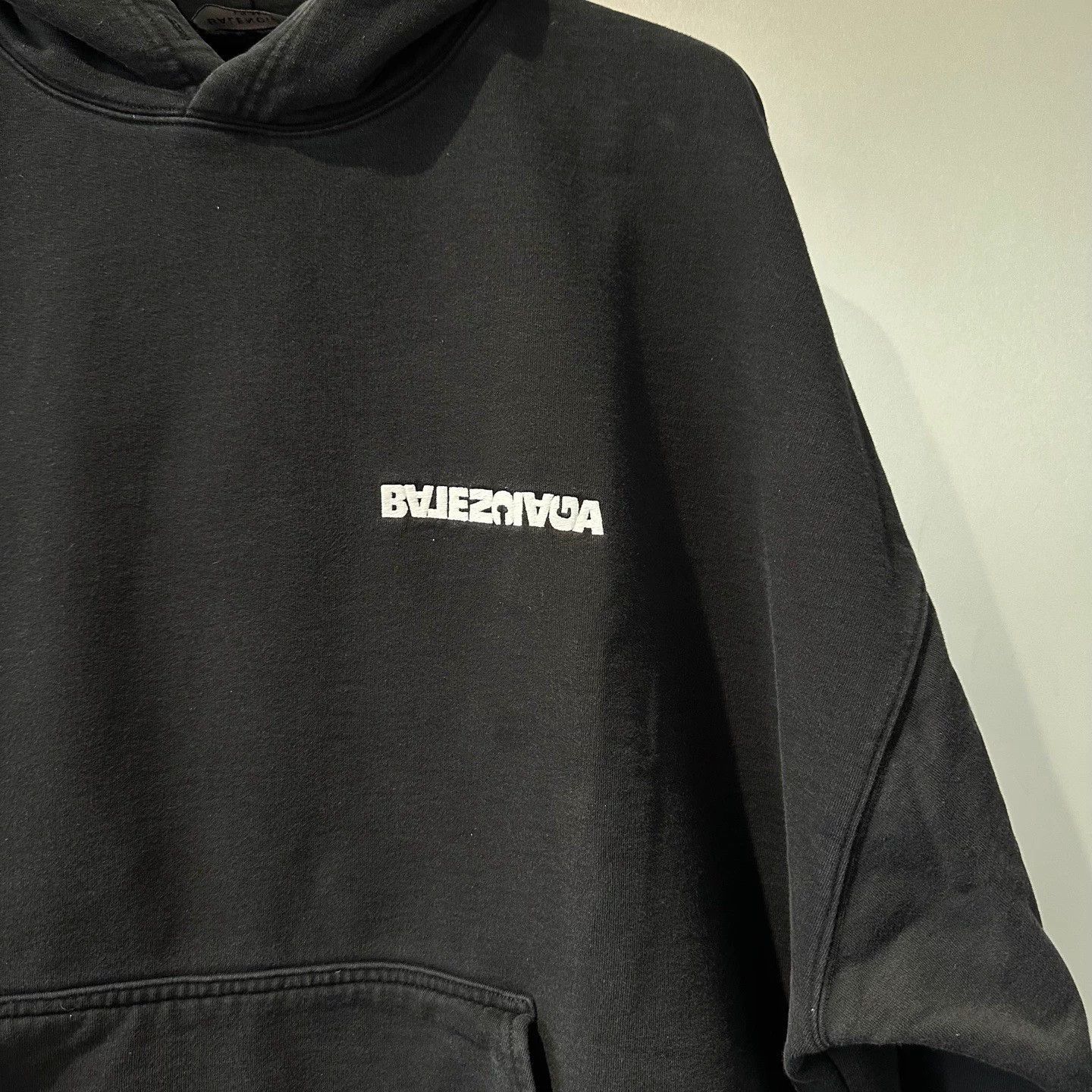 Balenciaga Balenciaga Reversed Embroidery Jacket Size 4 99 New Size US XL / EU 56 / 4 - 6 Thumbnail