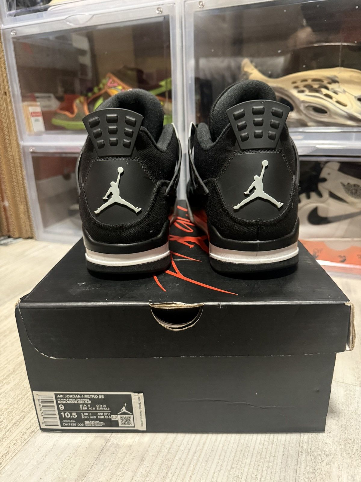 Jordan Brand Air Jordan 4 Retro SE Black Canvas Size US 9 / EU 42 - 5 Thumbnail