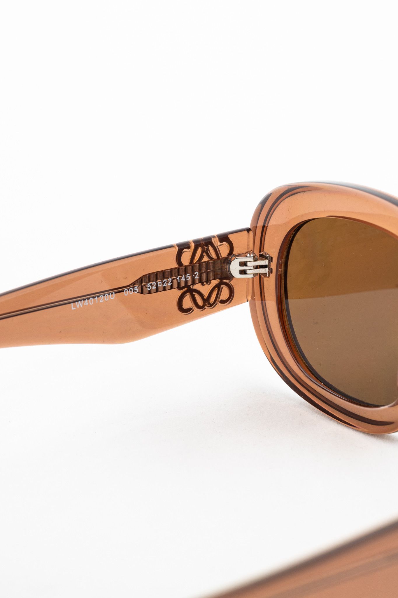 Loewe Loewe LW40120U Blush Acetate Anagram Sunglasses Size ONE SIZE - 7 Thumbnail