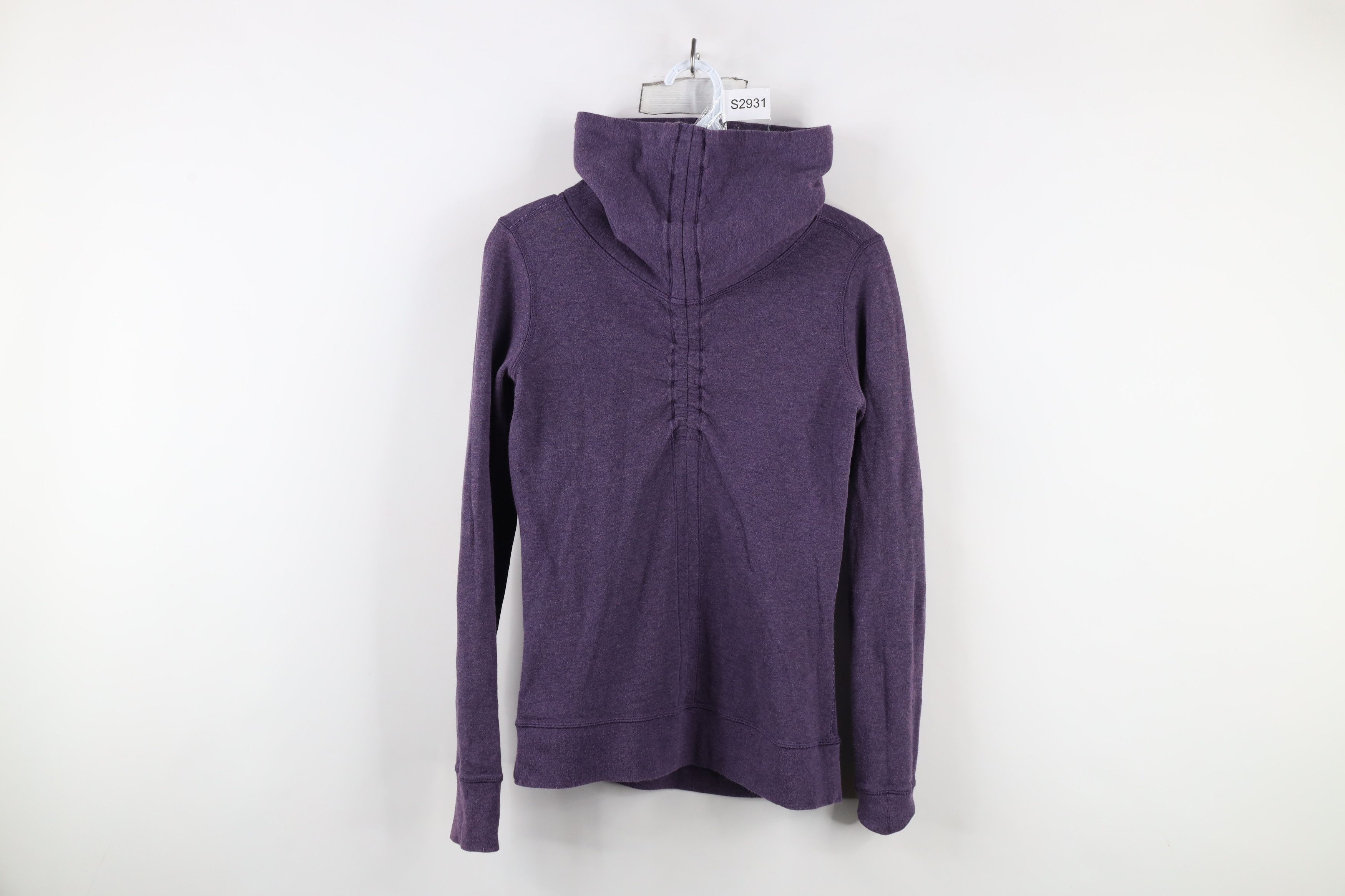 Lululemon × Vintage Lululemon Reversible In A Cinch Funnel Neck Sweater Purple Size XS / US 0-2 / IT 36-38 - 9 Thumbnail