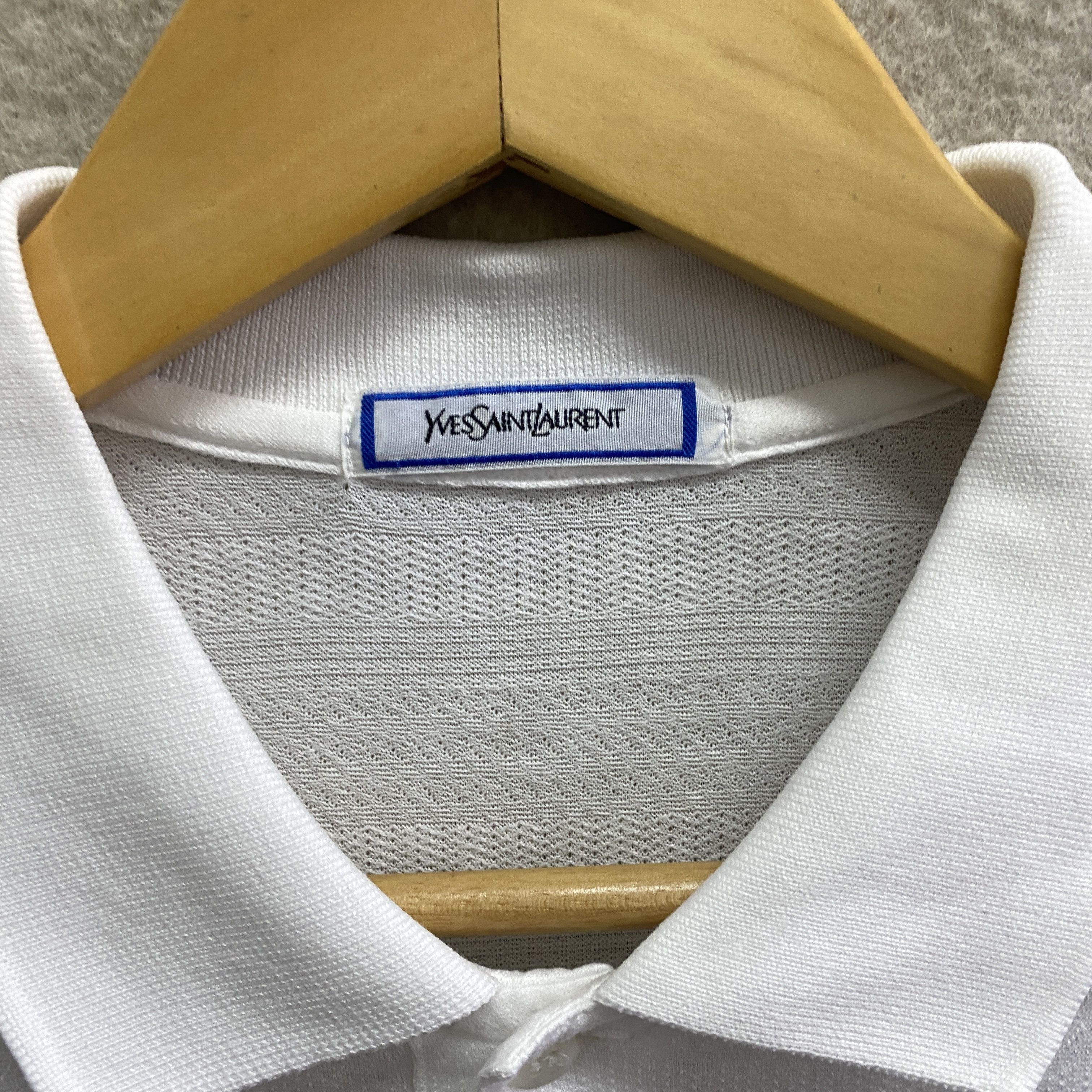 Yves Saint Laurent Vintage Ysl Polo Shirt Size US M / EU 48-50 / 2 - 4 Thumbnail