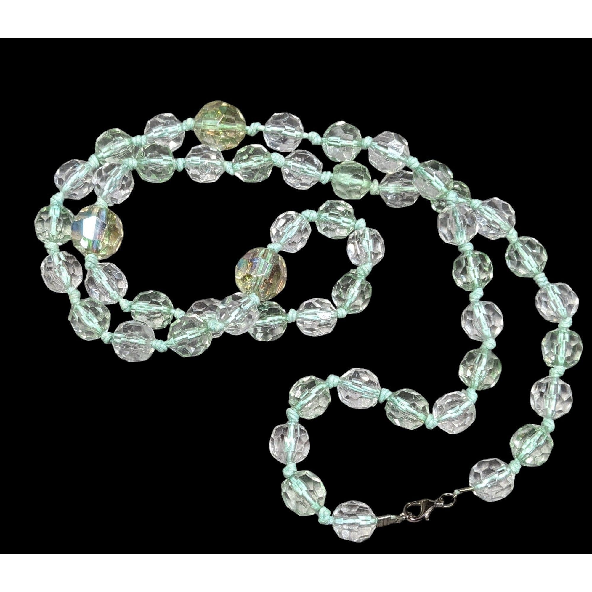 Other Vintage Glam Translucent Mint Green Beaded Necklace Size ONE SIZE - 1 Thumbnail