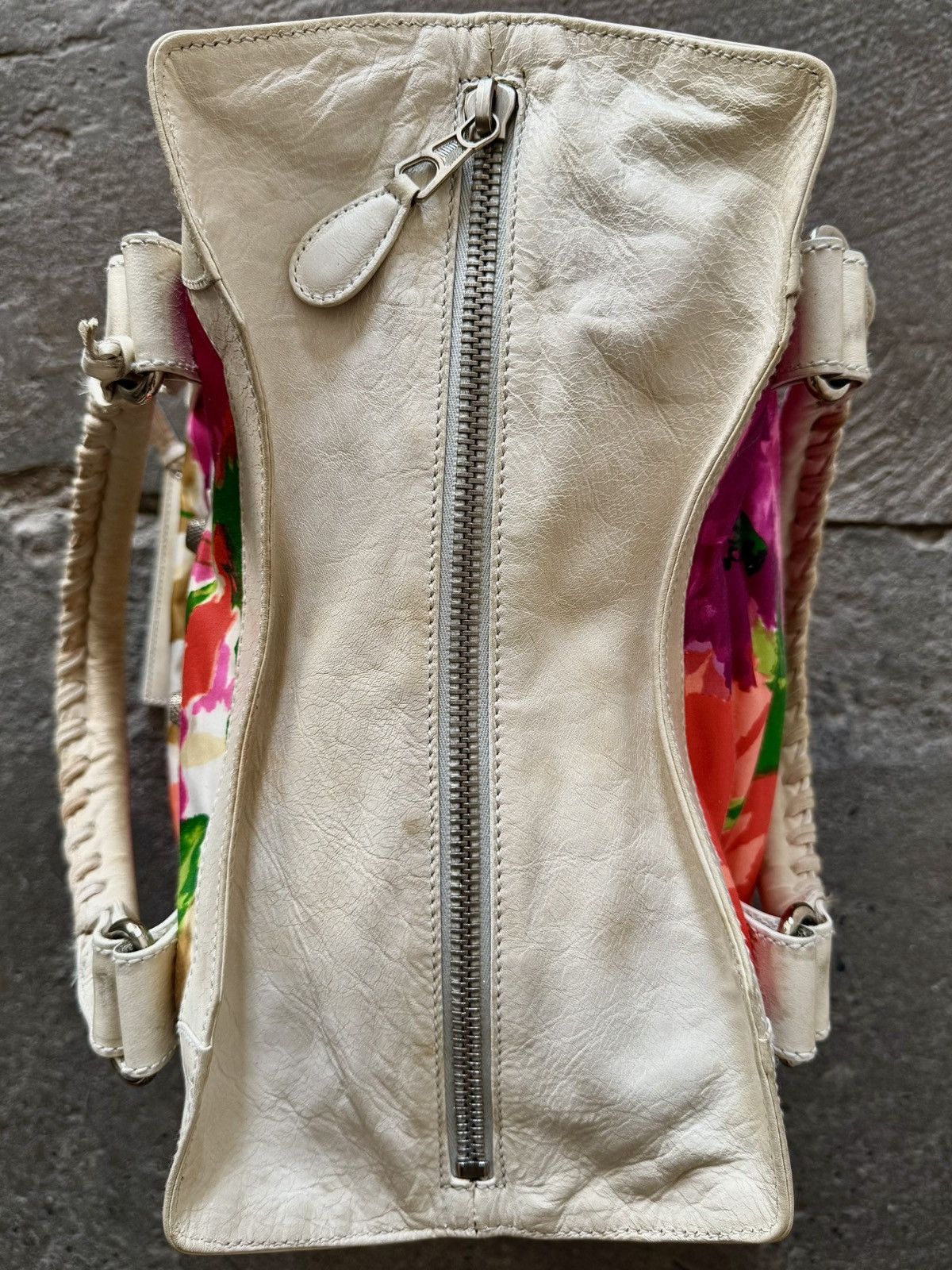 Balenciaga Balenciaga - 2000’s - Classic Motocross - Floral Satin Bag Size ONE SIZE - 8 Thumbnail