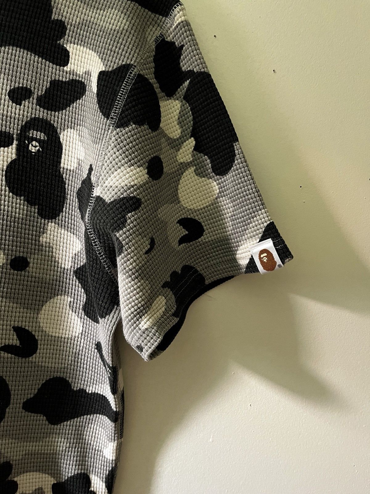 Bape Vintage bape waffle camo tee (nigo era) Size US M / EU 48-50 / 2 - 4 Thumbnail