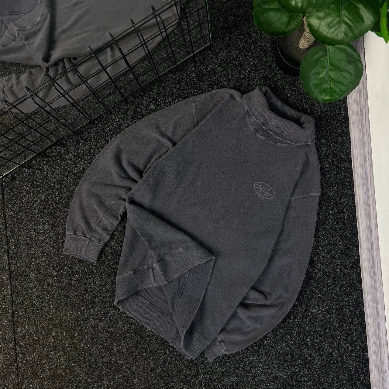 Diesel Diesel 90s vintage sweatshirt turtleneck garment dued japan Size US M / EU 48-50 / 2 - 1 Thumbnail