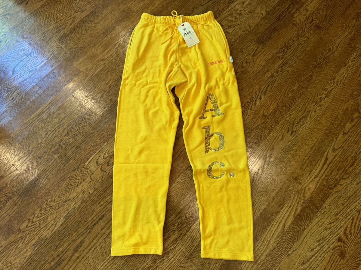 Advisory Board Crystals × Swarovski XL 34, 35 ABC Swavorski Pants Yellow 123 Joggers Sweatpants Size US 34 / EU 50 - 1 Thumbnail