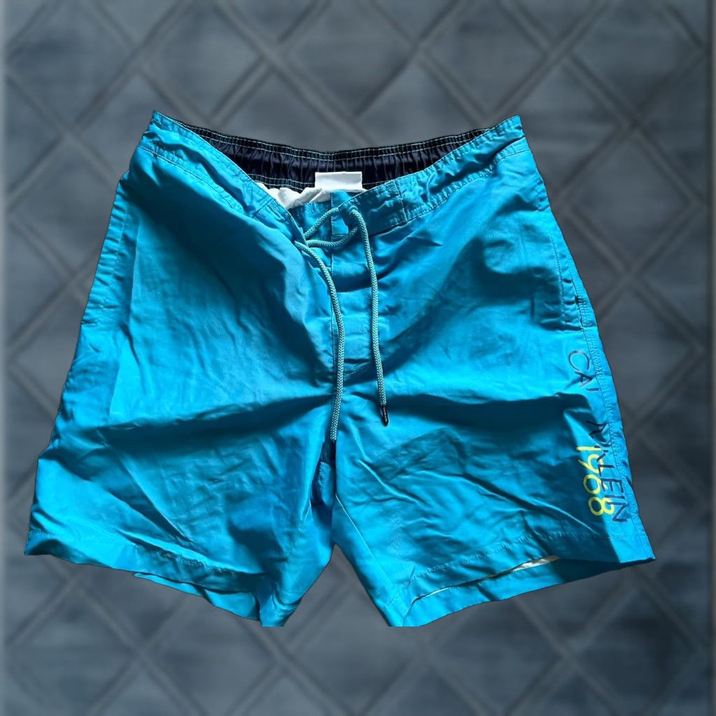 Calvin Klein Calvin Klein Men's Swim Trunks 7" Ombre Blue UPF 50+ Large Distressed Trunks Bottoms Shirt? Size US 33 - 1 Thumbnail