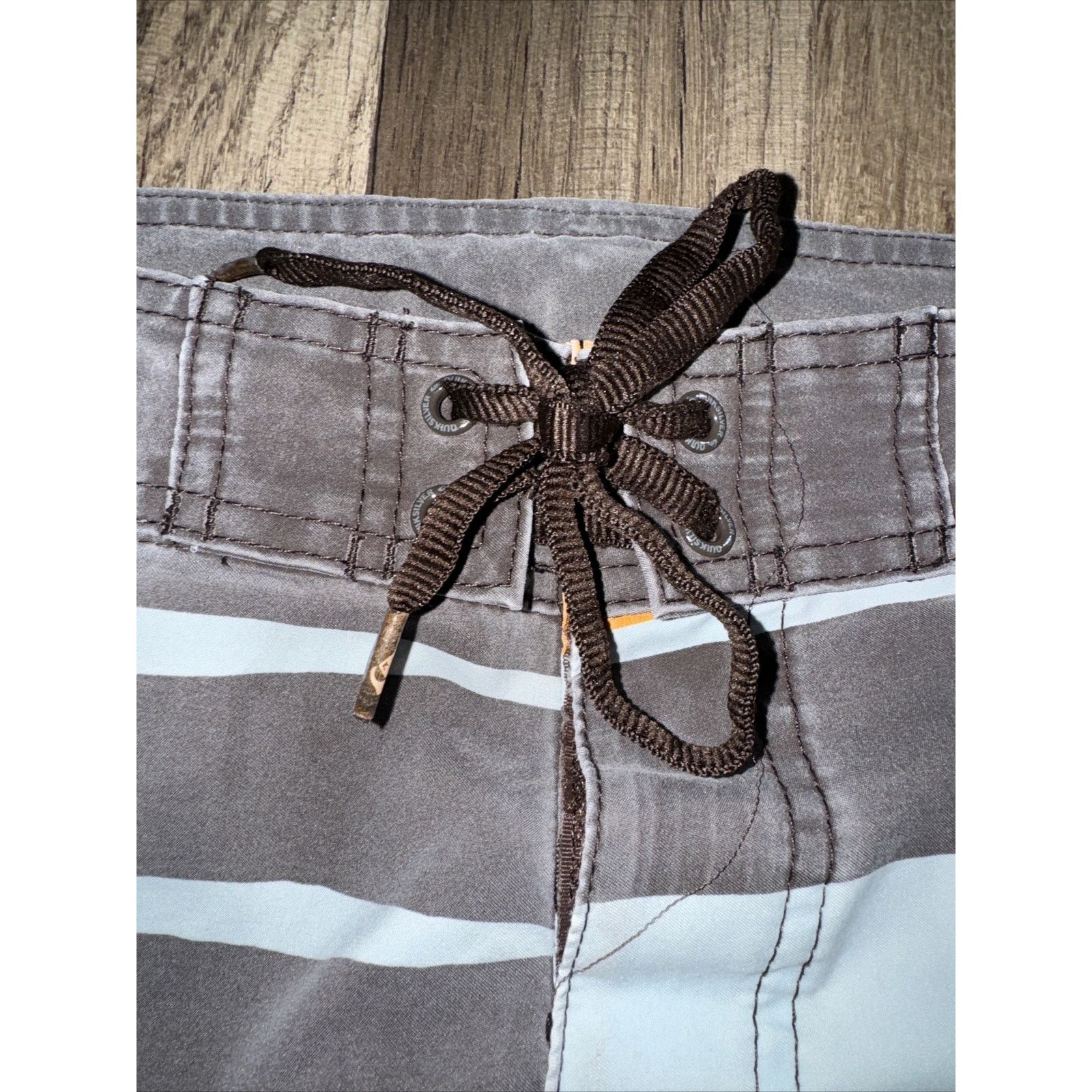 Quiksilver Vintage Quicksilver Swim Trunks For Men 32 In Waist Size US 32 / EU 48 - 3 Thumbnail