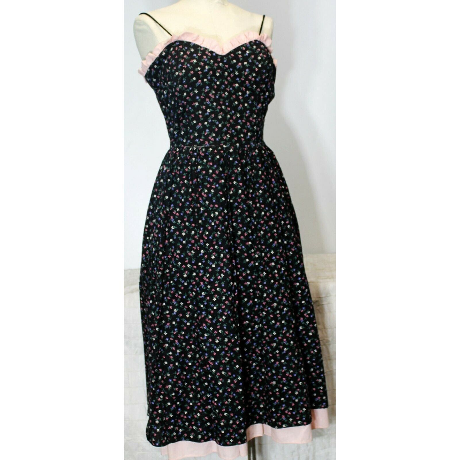 image of Vintage Black Calico Sundress Blue Floral Pattern Teen Jr Size 9 Pin, Women's
