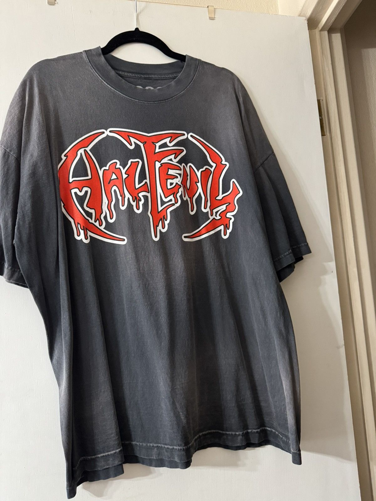 Half Evil Gray Half Evil 333 Metal Logo Graphic T-Shirt Size US XXL / EU 58 / 5 - 1 Thumbnail