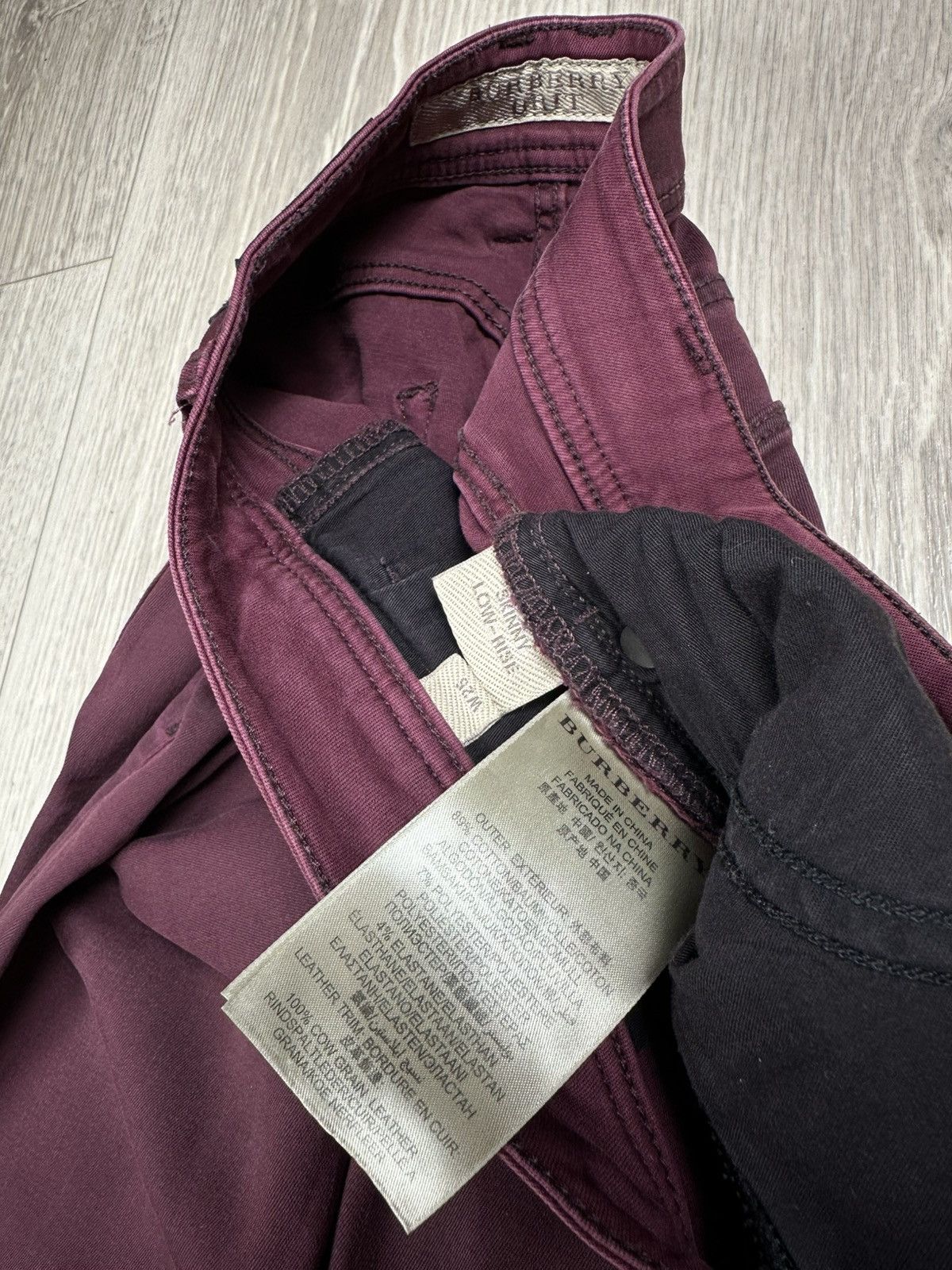 Burberry Vintage Burberry Brit Skinny Low Rise Jeans Size 25" / US 0 / IT 36 - 6 Thumbnail