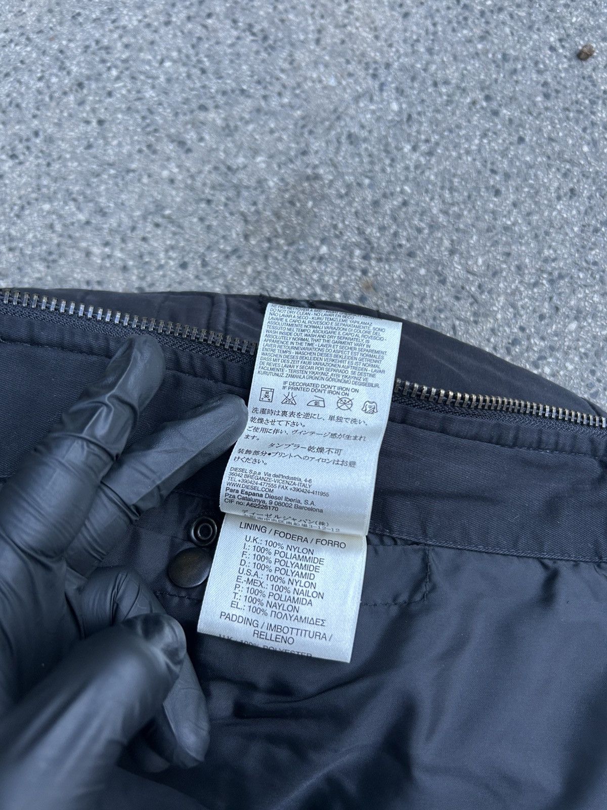 Diesel Diesel Vintage black Jacket Y2K Bomber with patch Size M / US 6-8 / IT 42-44 - 11 Thumbnail