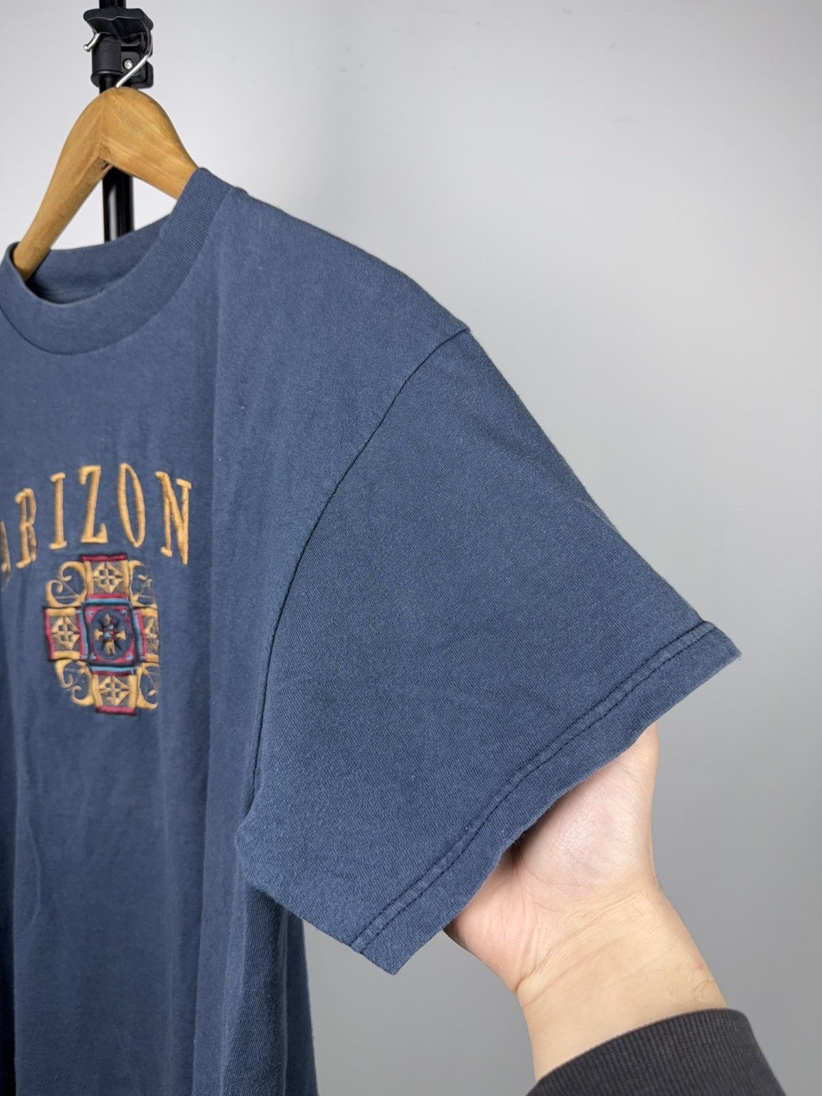 Vintage 90s Vintage Arizona Embroidered Graphic T-Shirt USA Made L Size US L / EU 52-54 / 3 - 8 Thumbnail