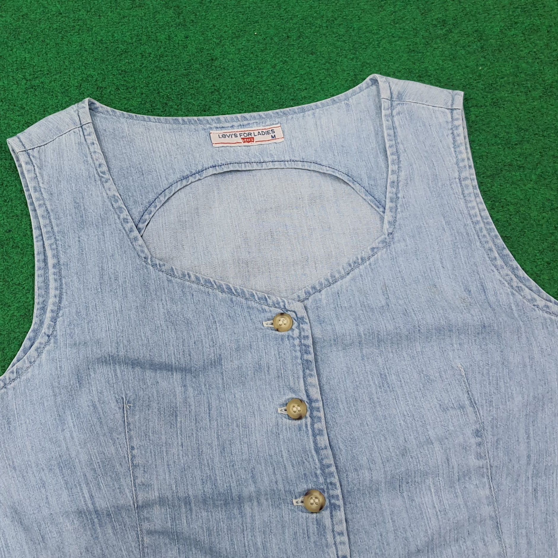 Levi's Vintage Levi's for Ladies Denim Style Vests C267N36 Size XS / US 0-2 / IT 36-38 - 2 Thumbnail