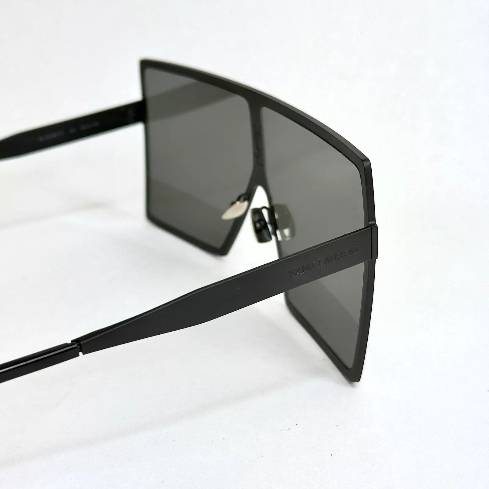 Yves Saint Laurent SAINT LAURENT Betty SL 182 Sl182 Matte Black 004 Sunglasses Size ONE SIZE - 7 Thumbnail