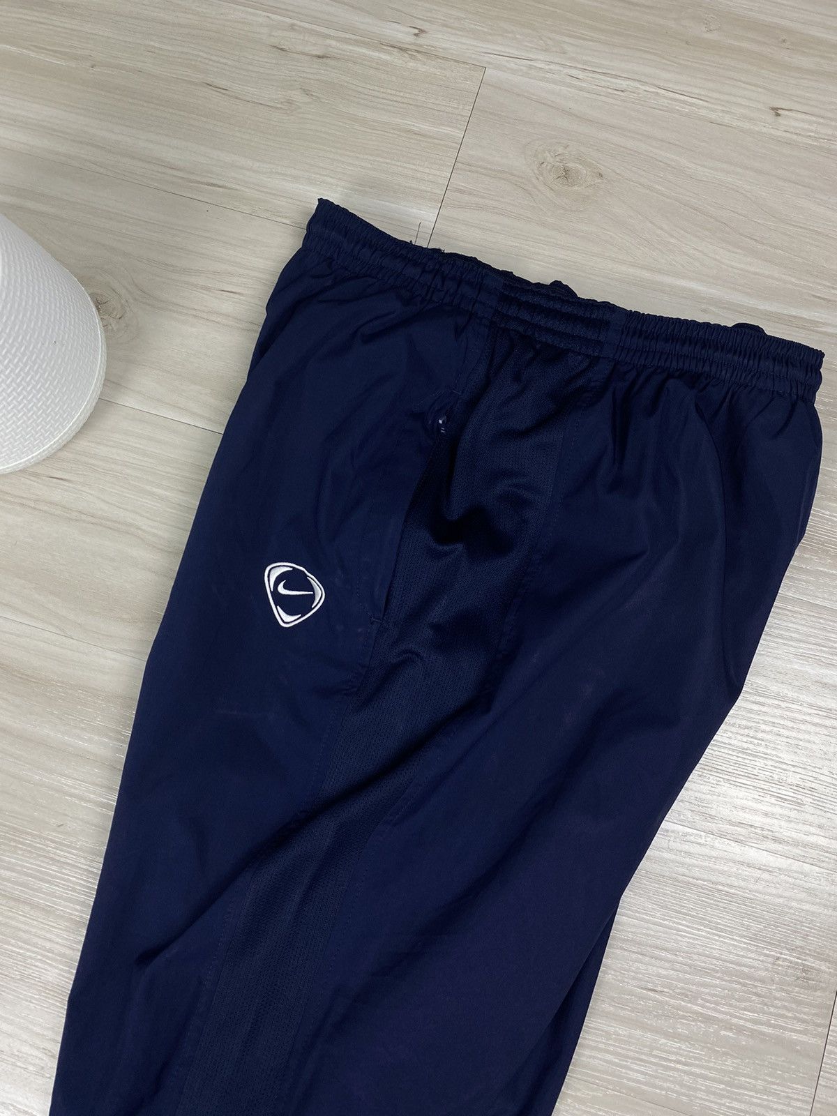 Nike × Vintage Vintage Y2K Nike nylon track Pants Joggers drill Gorpcore Size US 32 / EU 48 - 3 Thumbnail