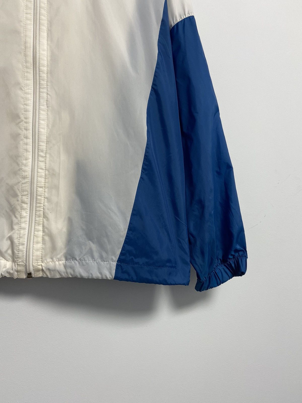 Vintage Nike vintage y2k style nylon jacket 90’s Size US L / EU 52-54 / 3 - 3 Thumbnail