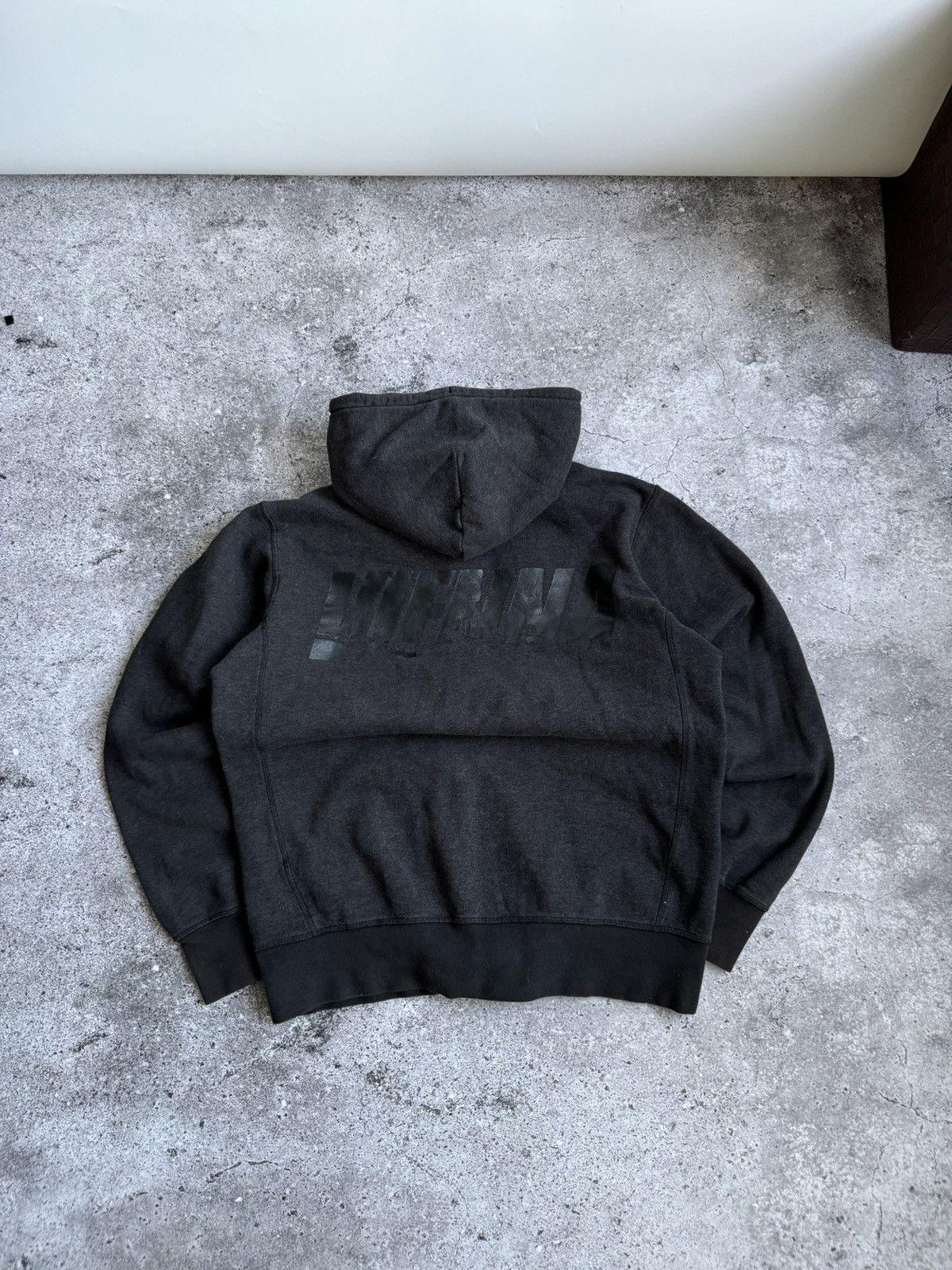 Nike × Vintage Vintage Nike Limited Edition Y2K Vienna zip hop Size US M / EU 48-50 / 2 - 12 Thumbnail