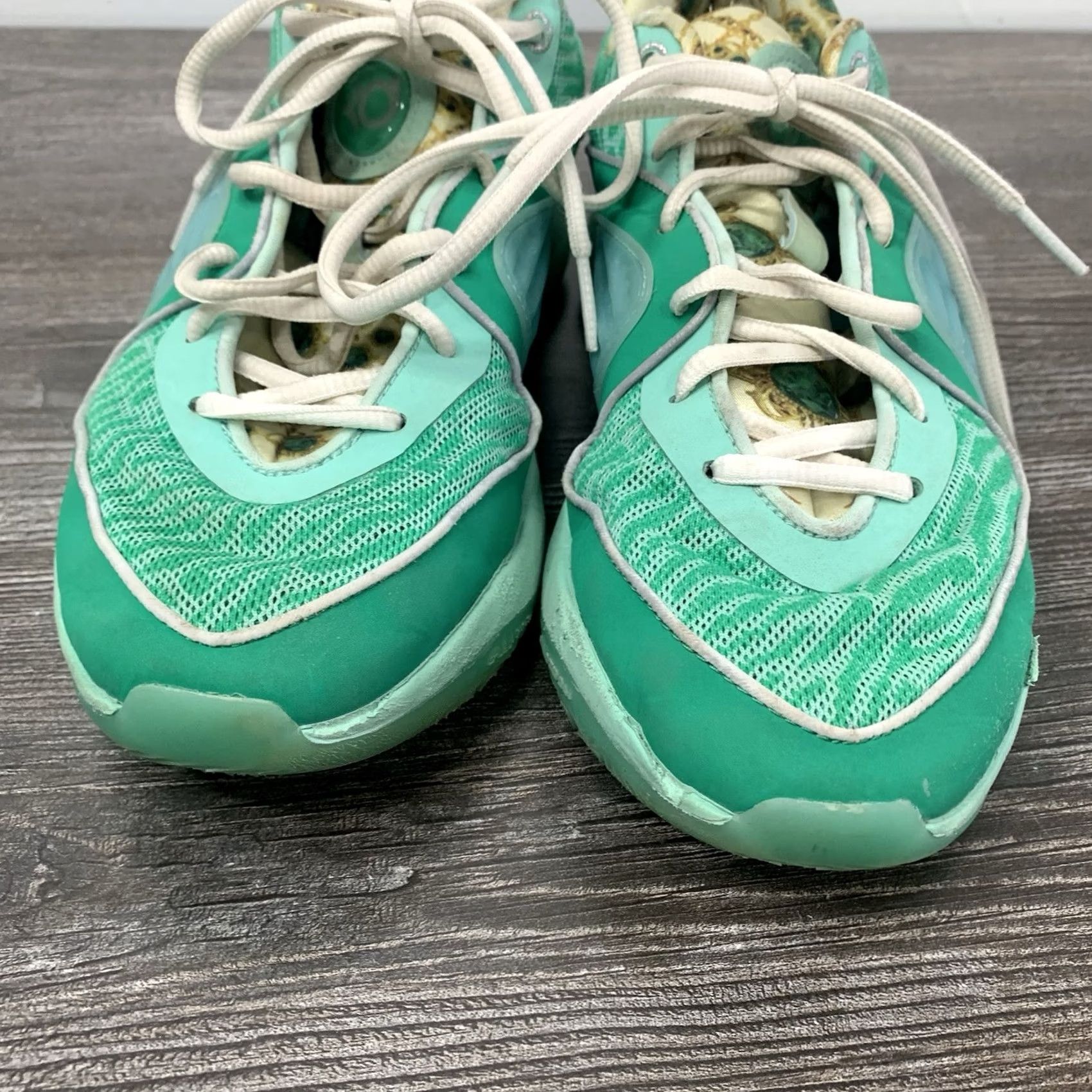 Nike Nike KD 16 NRG Wanda Sneaker Men's Size 7 Green Size US 7 / EU 40 - 7 Thumbnail