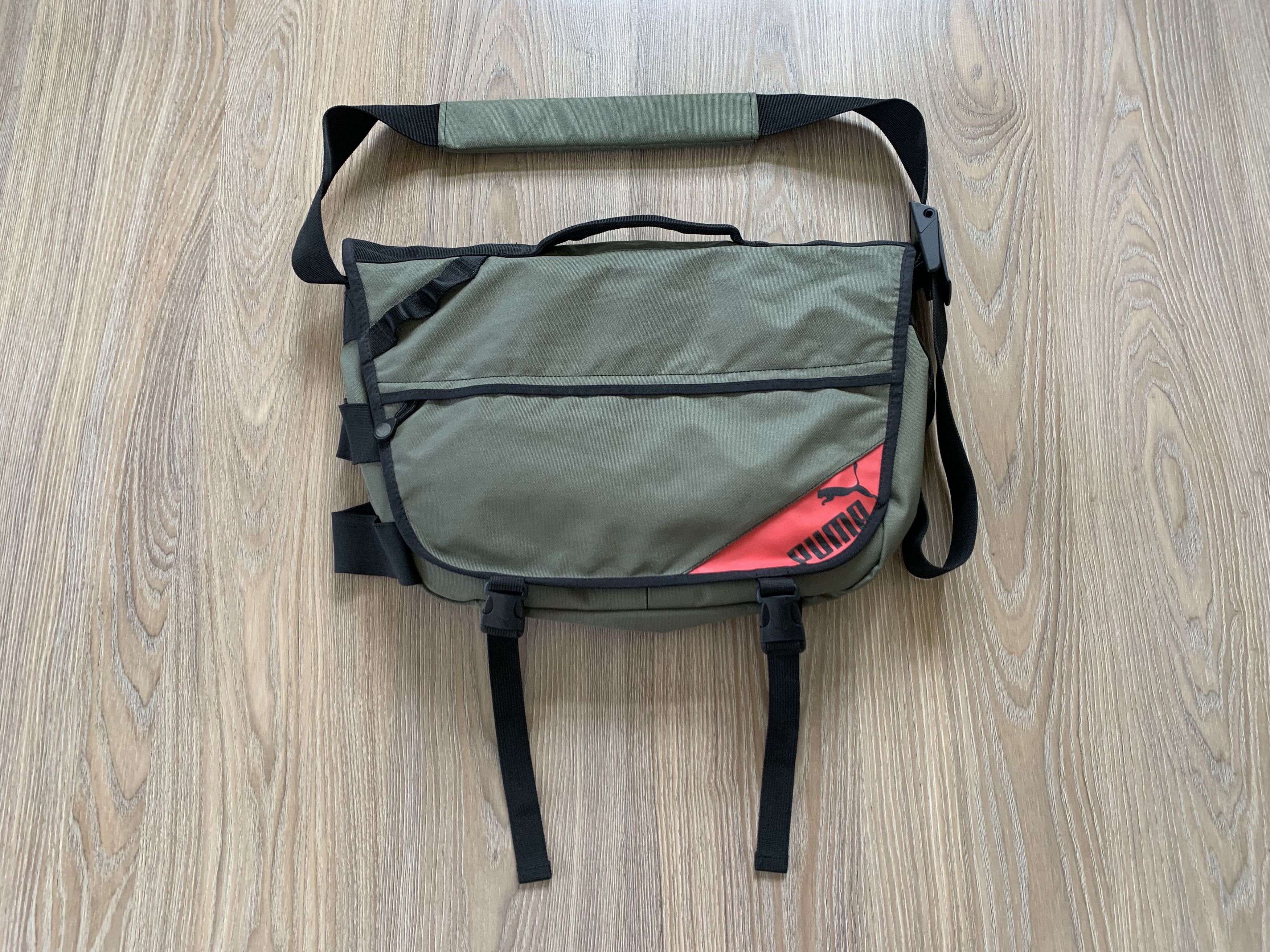Puma Puma Vintage Khaki Messenger Bag Size ONE SIZE - 2 Thumbnail