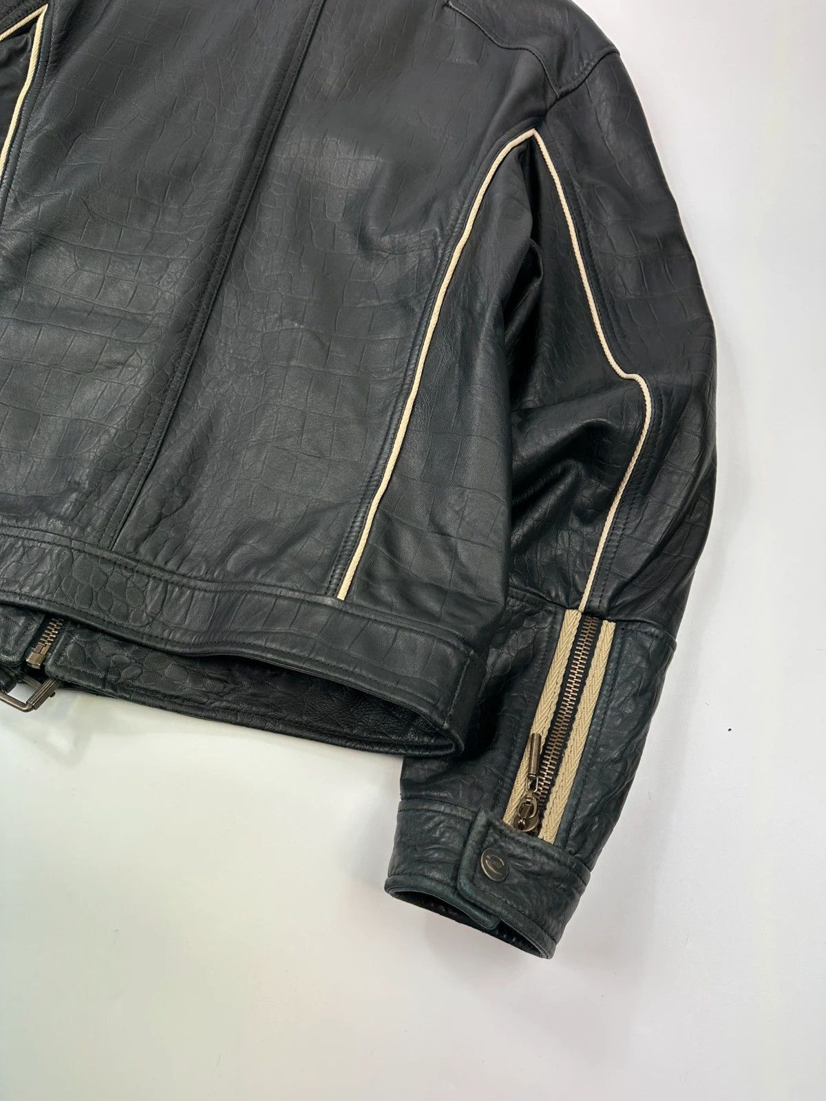 Roberto Cavalli Roberto Cavalli 00’s Black Leather Stamped Jacket Size US L / EU 52-54 / 3 - 6 Thumbnail