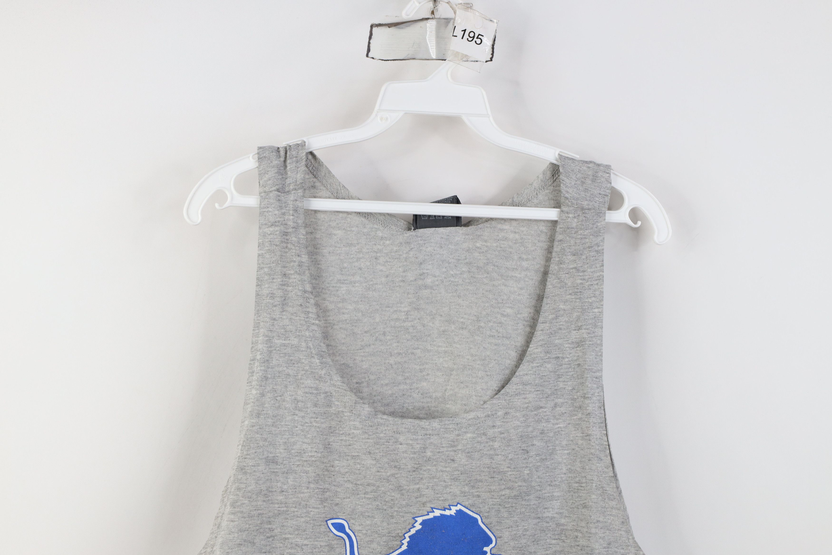 Vintage Vintage 90s Spell Detroit Lions Football Tank Top T-Shirt Size US L / EU 52-54 / 3 - 2 Thumbnail