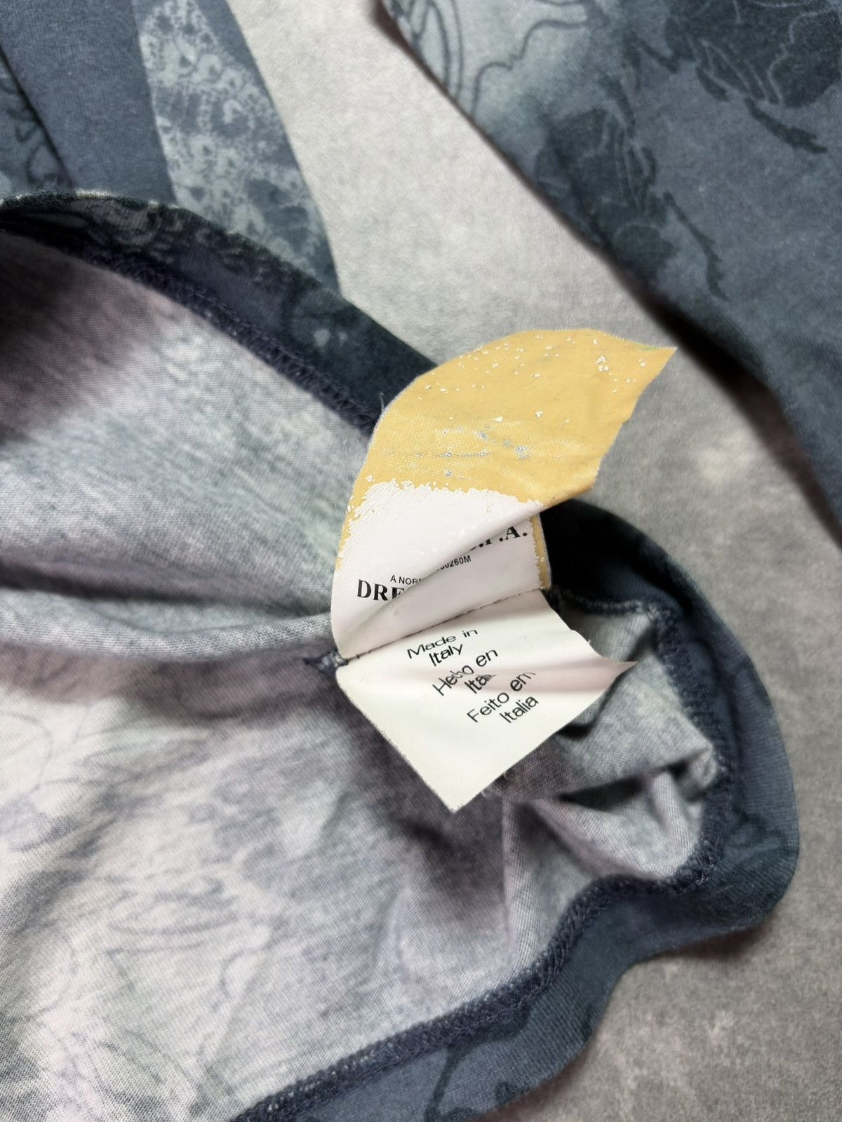 Roberto Cavalli 00s Class Roberto Cavalli Skulls Insects AOP Longsleeve S M Size US M / EU 48-50 / 2 - 11 Thumbnail