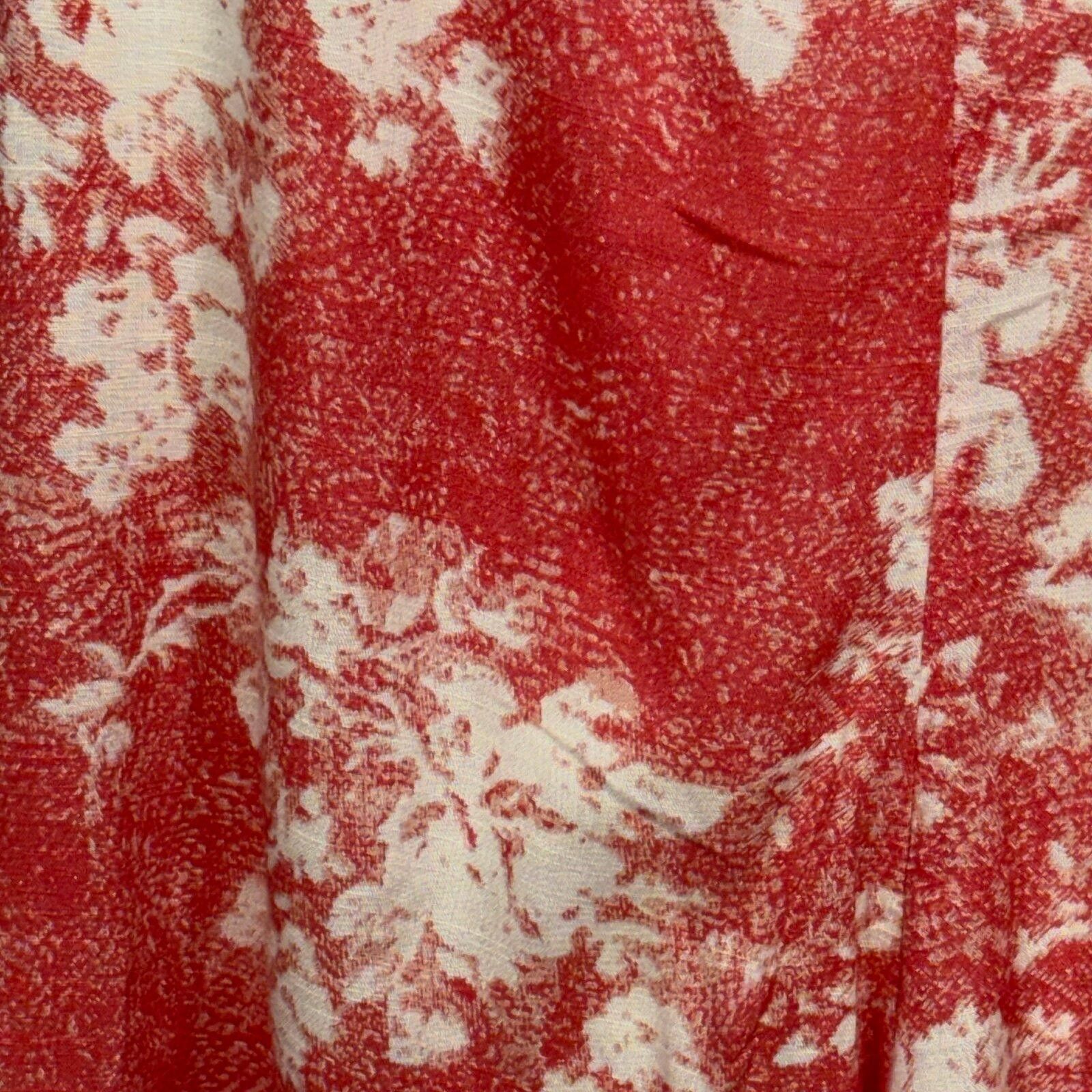 Free People Free People Red and Cream Floral Romper Size Small Size 28" / US 6 / IT 42 - 5 Thumbnail